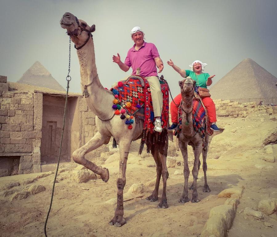 Khufu Pyramids Hotel Kafrat al Jabal Екстер'єр фото